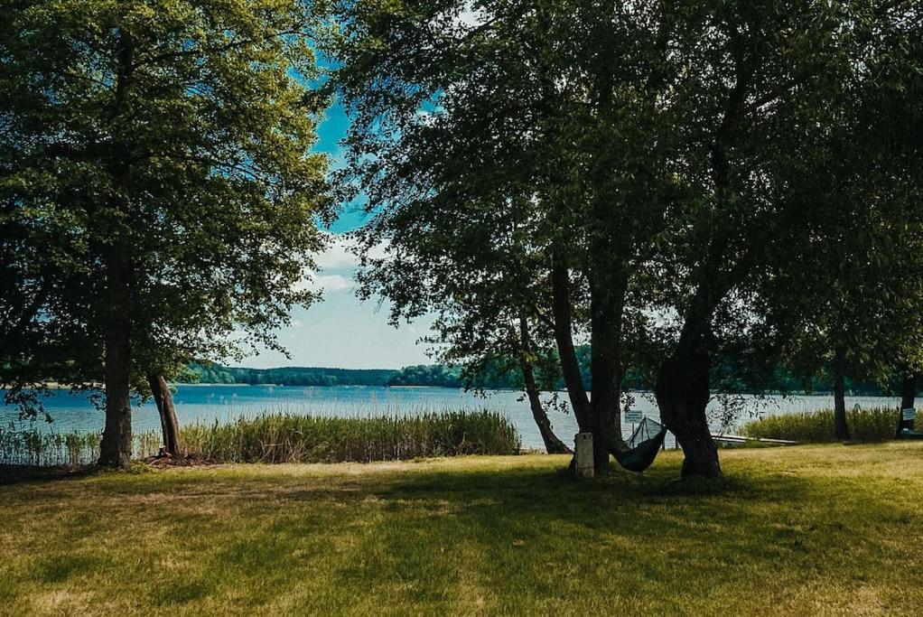 Ferienzimmer Direkt Am See Priepert 외부 사진